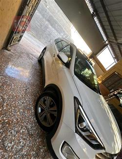 هيونداي سانتافي